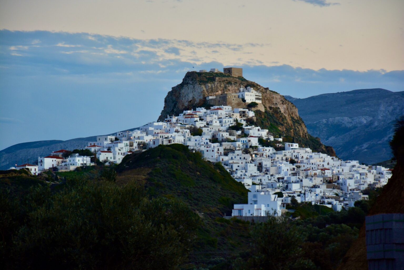 Σκύρο τριήμερη εκδρομή Από Αθήνα | Sergiani travel - Image 8