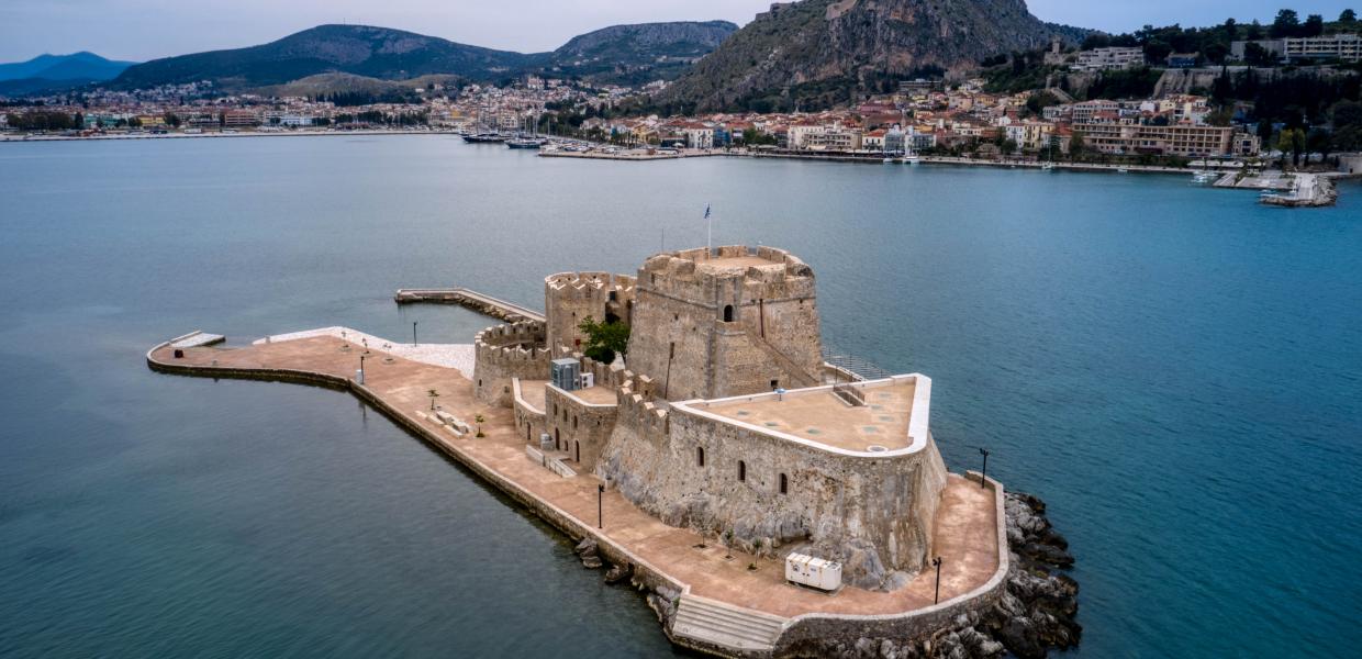 Ναύπλιο & Καραθώνα, Η Τέλεια Καλοκαιρινή Μονοήμερη Εκδρομή