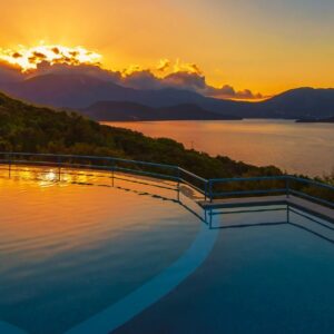 Πάσχα 2026 στο Μεγανήσι με δικό σας ΙΧ